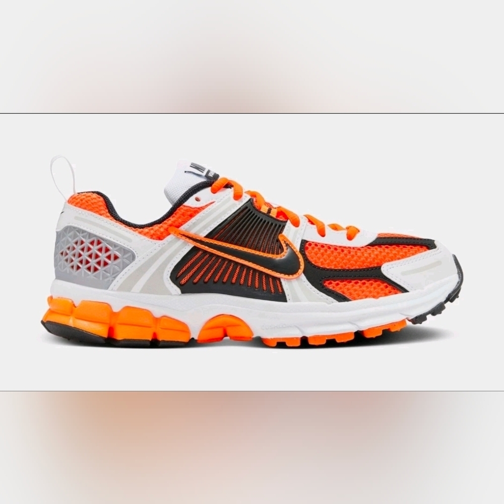 Nike Zoom Vomero 5 Total Orange White Black Men’s 11.5 FB9149‑800 NIB